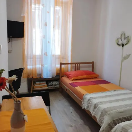 Old Town Guest house Pula