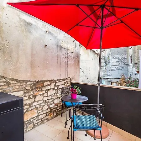 Guest house Old Town Pula