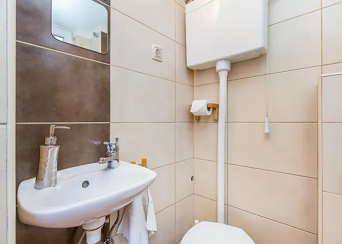 Old Town Πανσιόν Πούλα